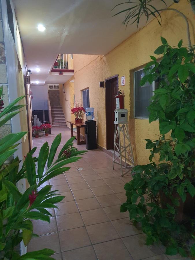 Hotel Posada Marcas カンクン エクステリア 写真