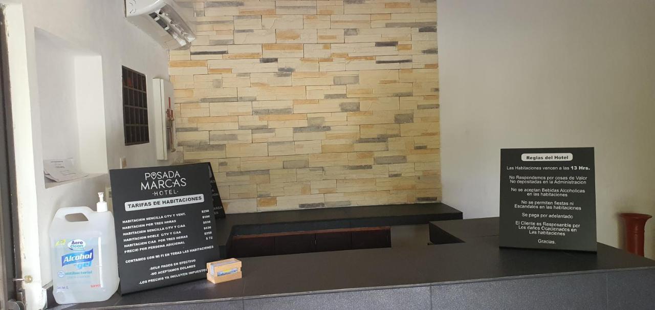 Hotel Posada Marcas カンクン エクステリア 写真