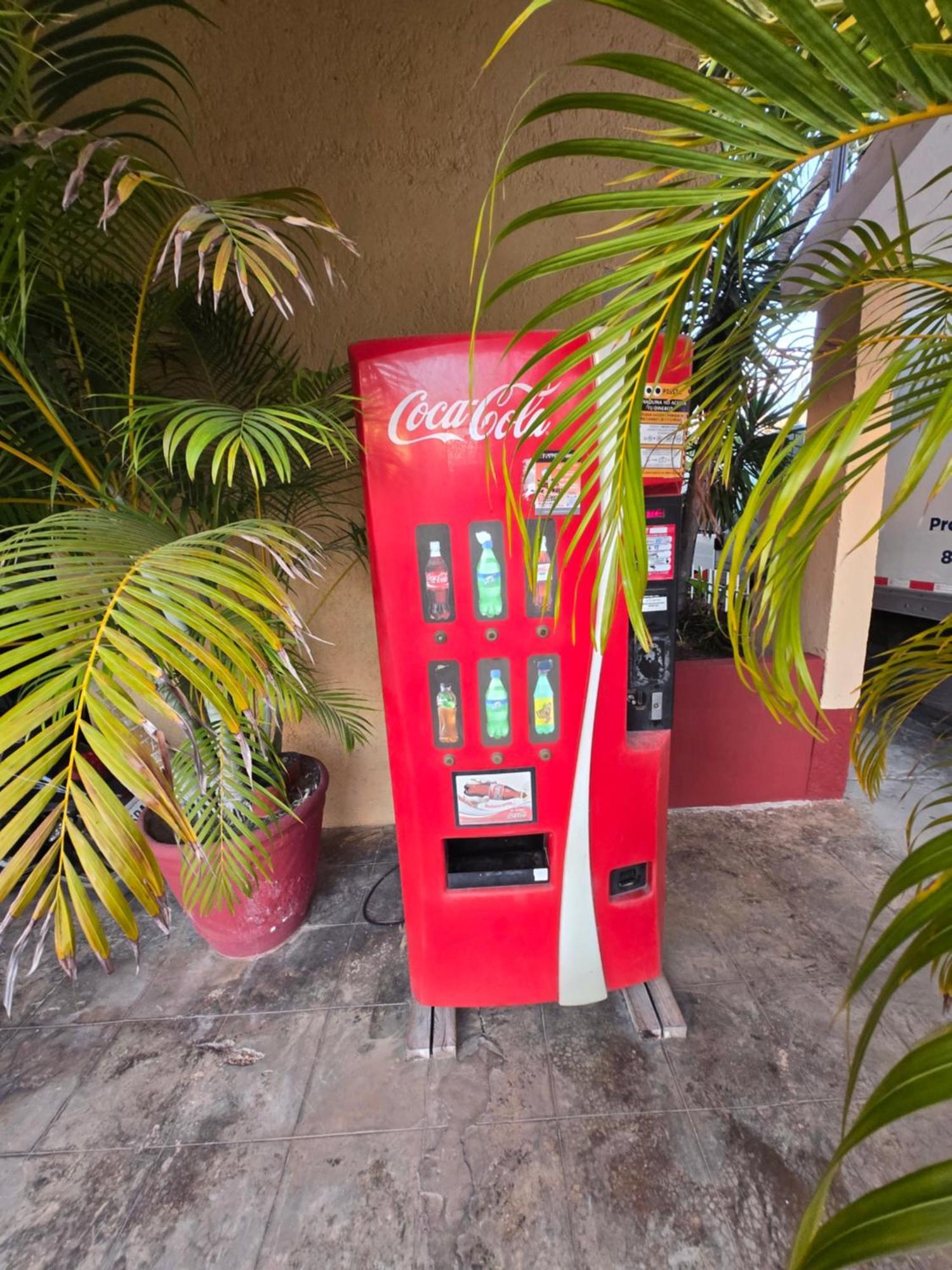 Hotel Posada Marcas カンクン エクステリア 写真